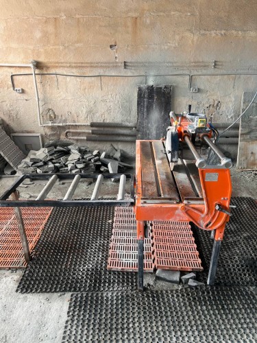 Станок отрезной MANTA 120 ED CE 220B (Б/У) - 2 