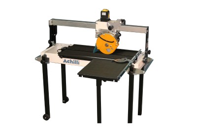 Камнерезный станок Achilli ATS130HT-PL - это портативный отрезной ручной станок, который... Станок отрезной ACHILLI ATS130HT-PL 220B 2.2кВт со столом